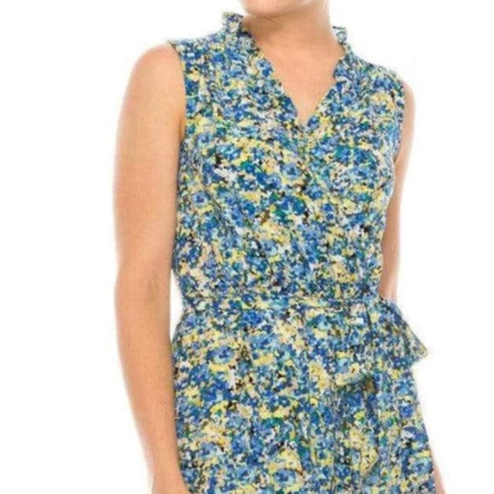 London Times - V Neck Floral A-Lined Dress in Size 8